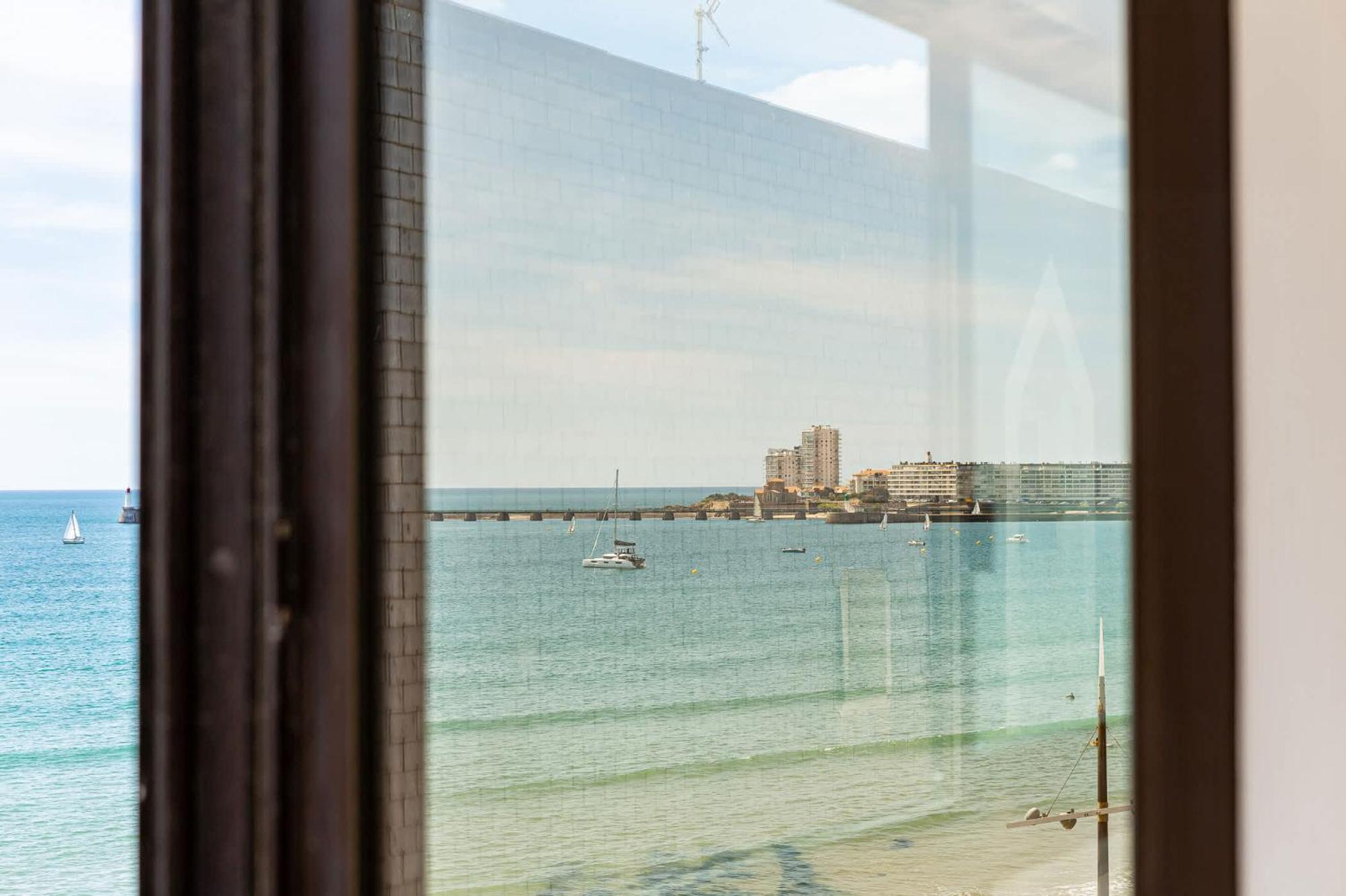 Appartement Au Pied De La Plage, Vue Imprenable Sur La Mer Ле-Сабль-д'Олонн Екстер'єр фото